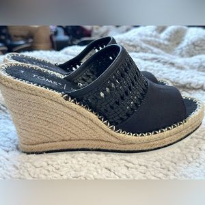 Toms canvas wedge sandals size 7